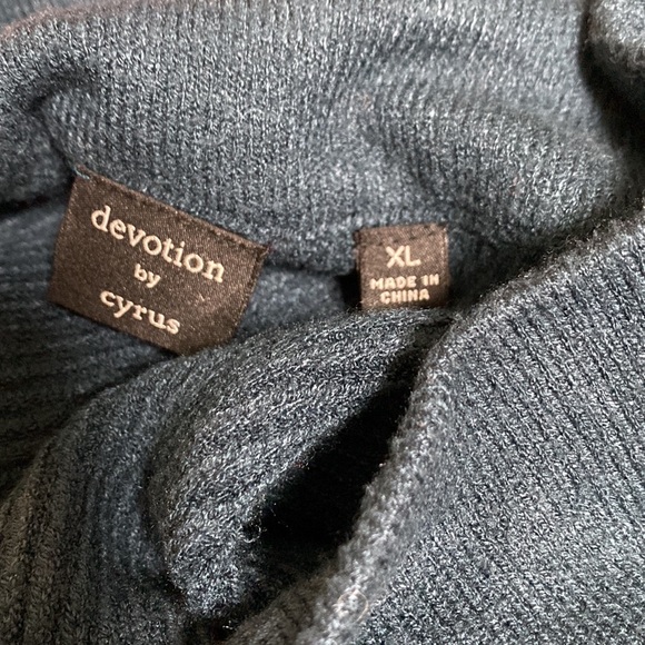 Devotion by Cyrus Cowl Neck Ribbed Tunic Sweater - Teal - Picture 8 of 9